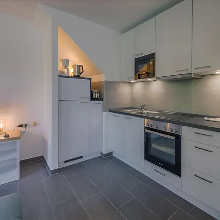 Rugana - Komfort Mit 1 Schlafzimmer Und Terrasse A55 公寓
